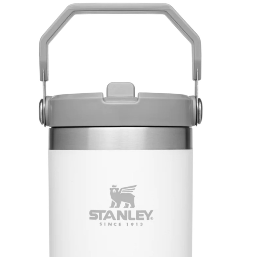 Stanley IceFlow flip straw tumbler 30oz
